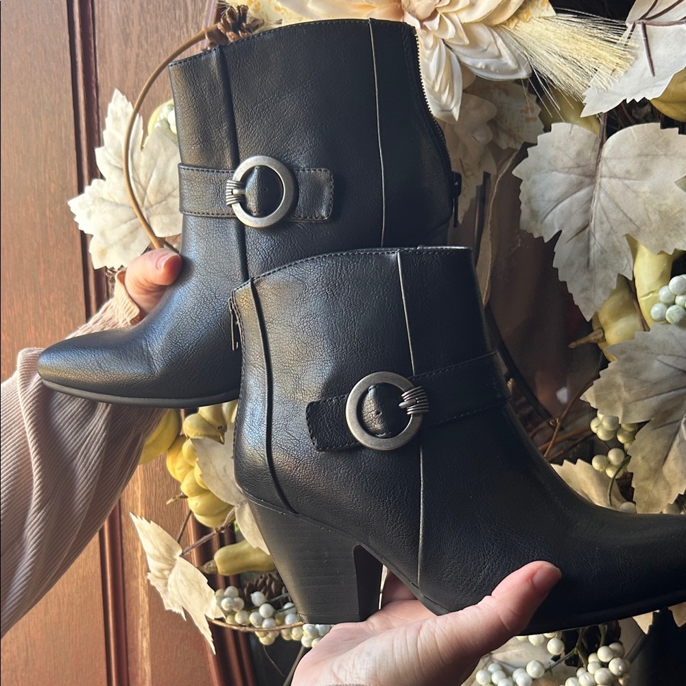 BareTraps Black Ankle Booties with Buckle